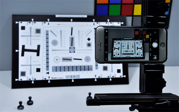 镜头分辨率测试卡怎么用？镜头分辨率测试卡使用方法